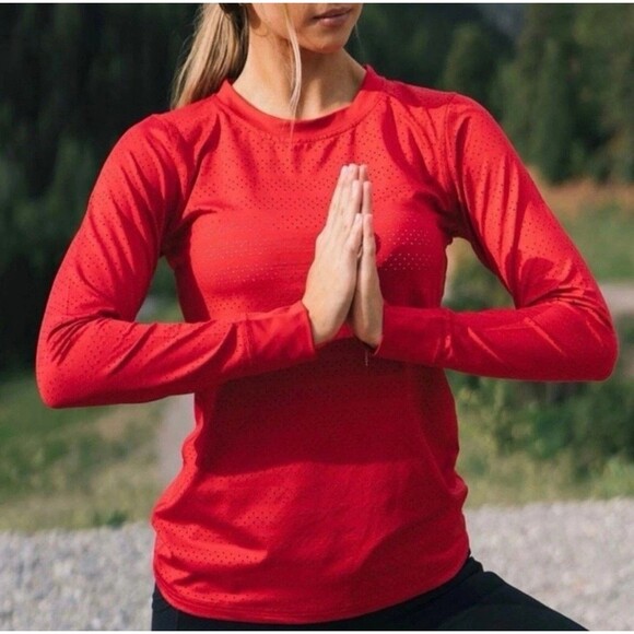 ZYIA Activewear Red Chill Long Sleeve Top Size Large - Picture 9 of 9